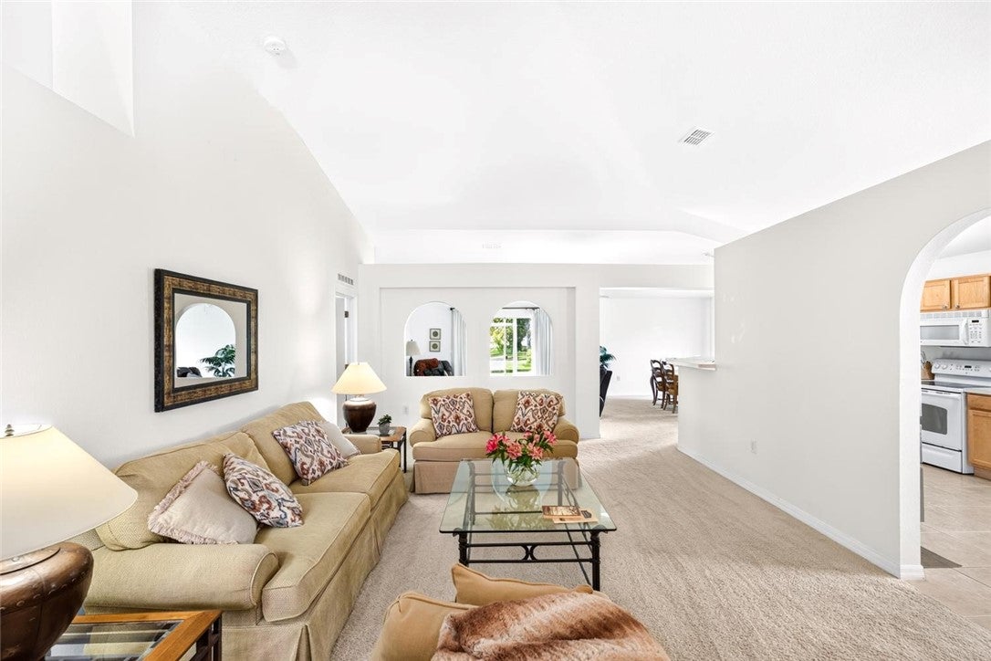 6024 Ridge Lake Cir, Vero Beach, FL 32967 photo