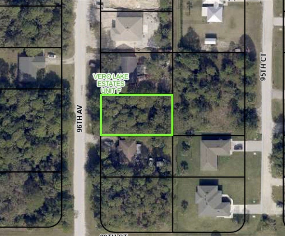 8030 96 Ave, Vero Beach, FL 32967 photo