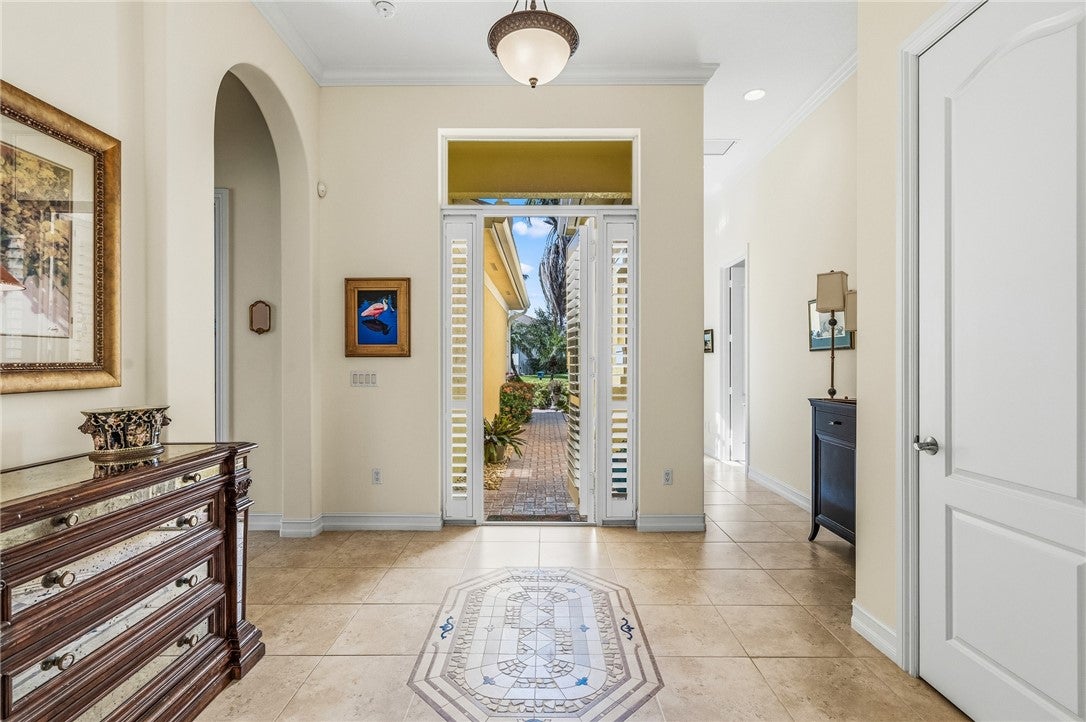 1065 Riverwind Cir, Vero Beach, FL 32967 photo