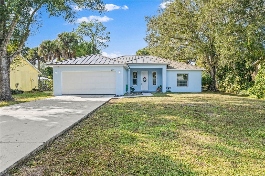1035 34 Ave, Vero Beach, FL 32968