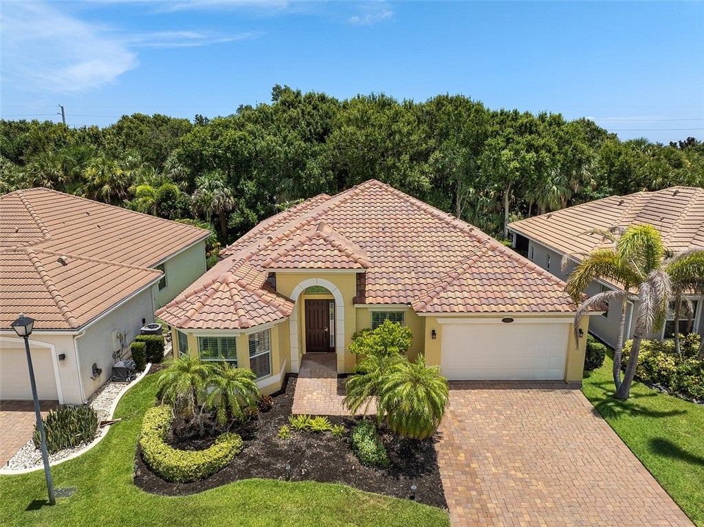 1721 Belmont Cir, Vero Beach, FL 32968