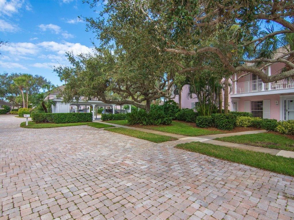 300 Harbor Drive 308, Vero Beach, FL 32963 photo