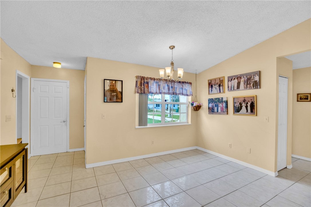 124 Englar Dr, Sebastian, FL 32958 photo