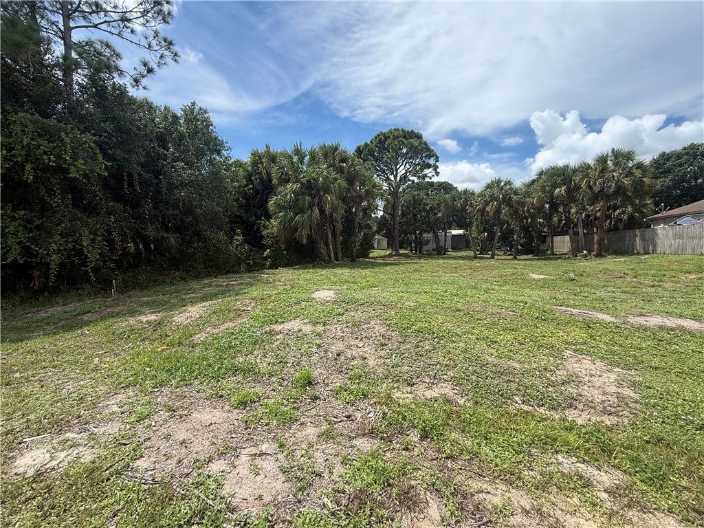 7815 105 Ct, Vero Beach, FL 32967 photo