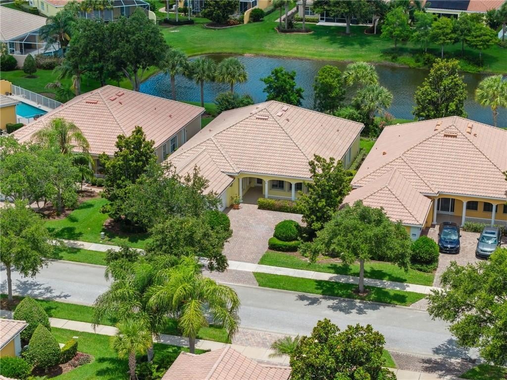 5422 Barbados Sq, Vero Beach, FL 32967 photo