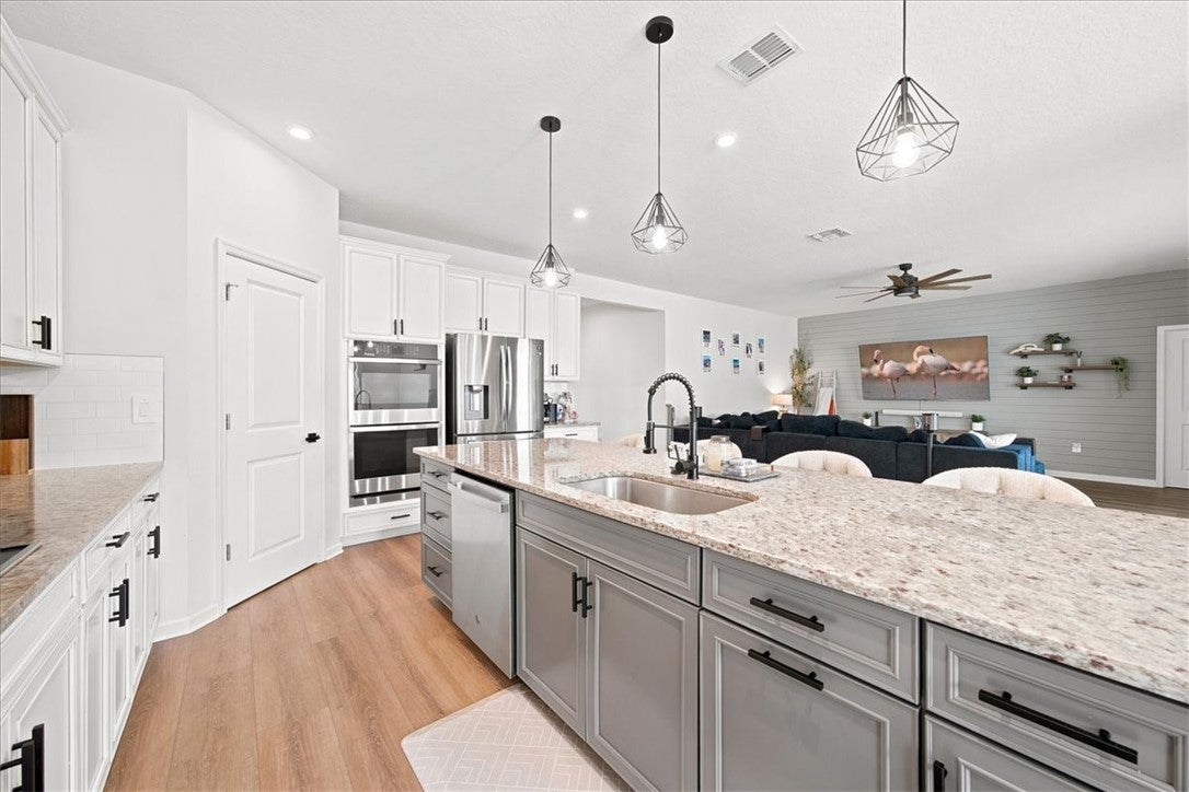 4221 Keeson Cir, Vero Beach, FL 32967 photo