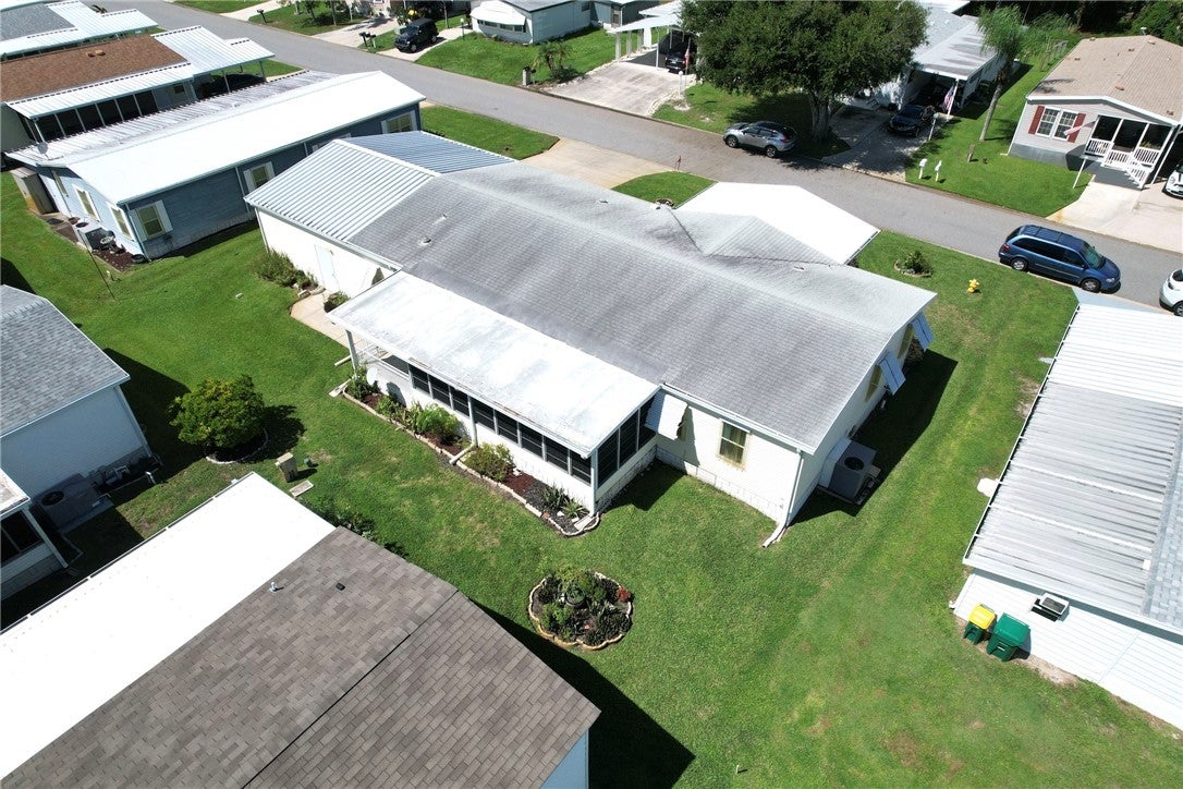 233 Kiwi Dr, Barefoot Bay, FL 32976