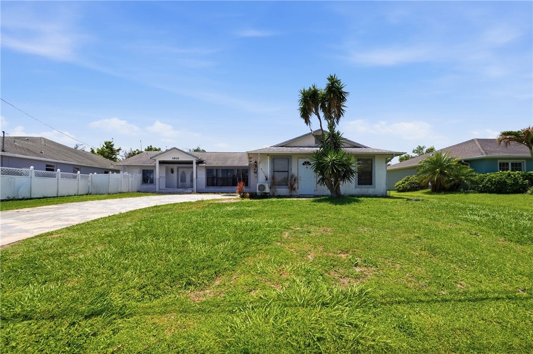 1932 Fallon Dr, Port Saint Lucie, FL 34983