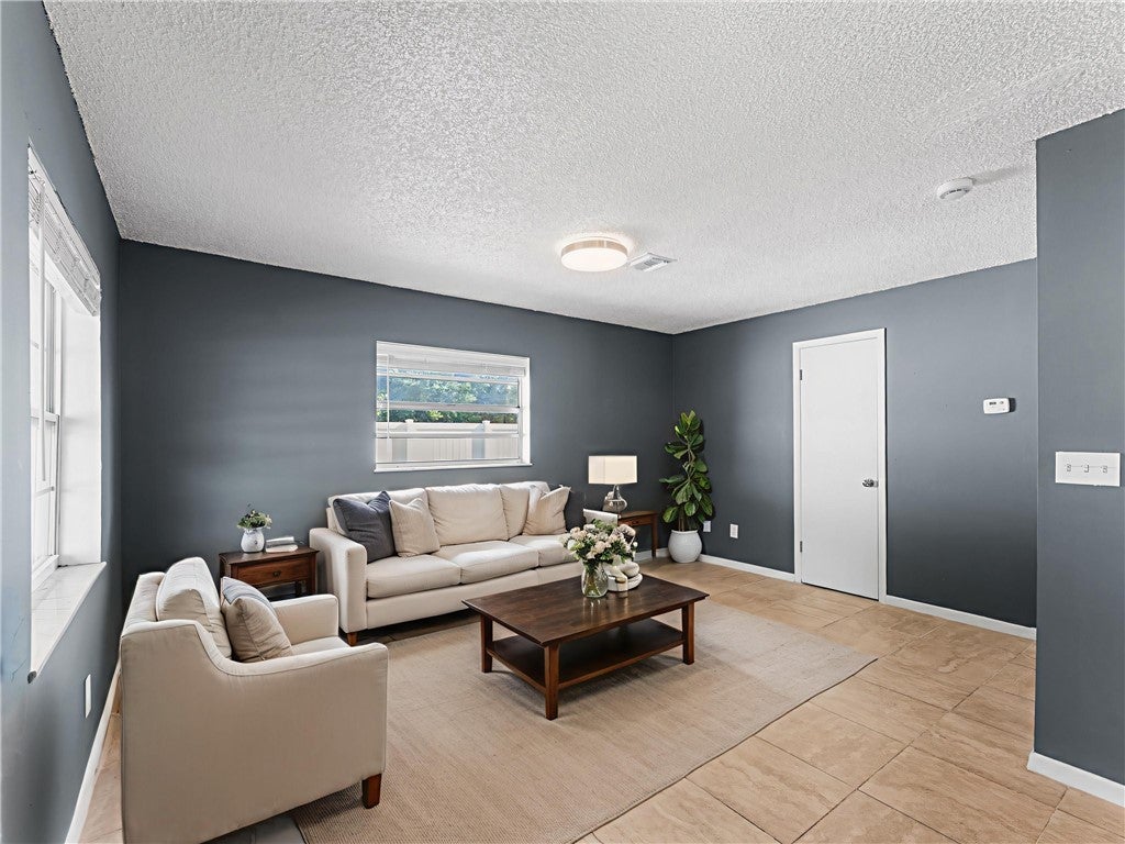 304 8 Ave, Vero Beach, FL 32962 photo
