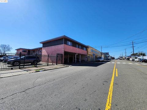 Multi Family in Oakland CA 6663 Foothill Blvd.jpg