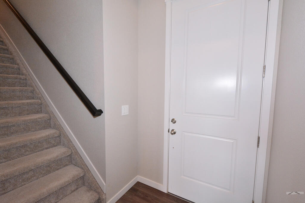 8219 Grey Bark Way, Colorado Springs, CO 80908 photo