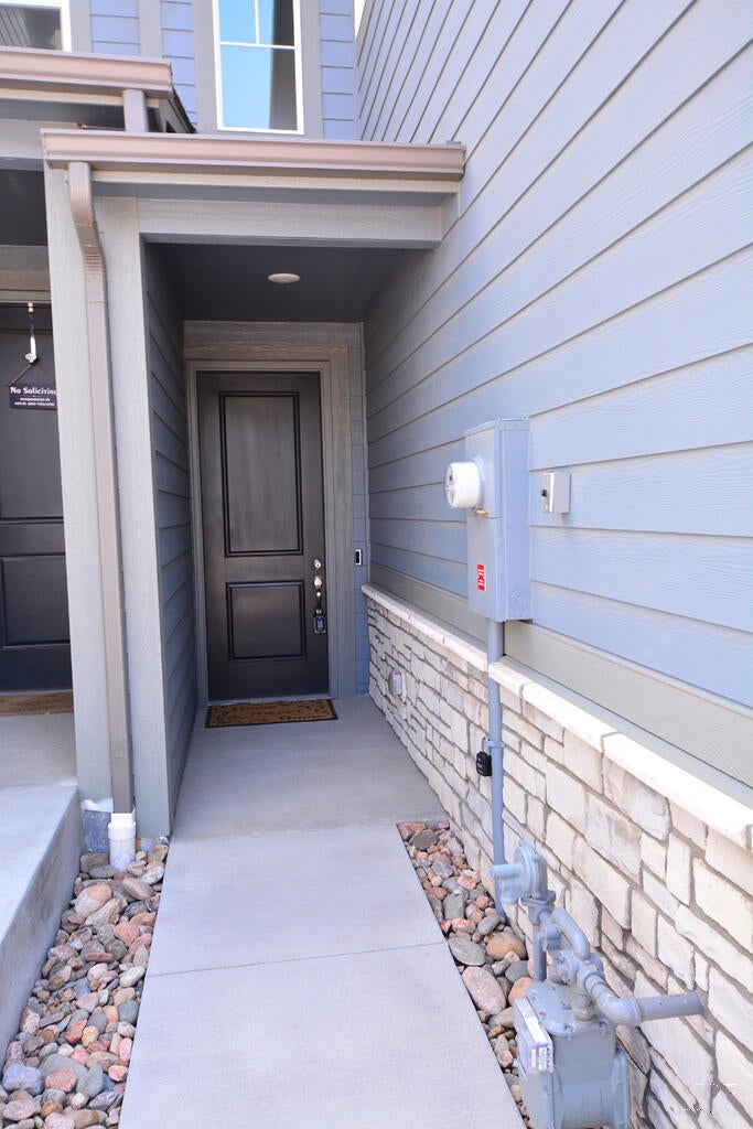 8219 Grey Bark Way, Colorado Springs, CO 80908 photo