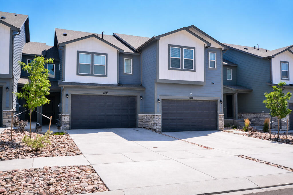 8219 Grey Bark Way, Colorado Springs, CO 80908 photo