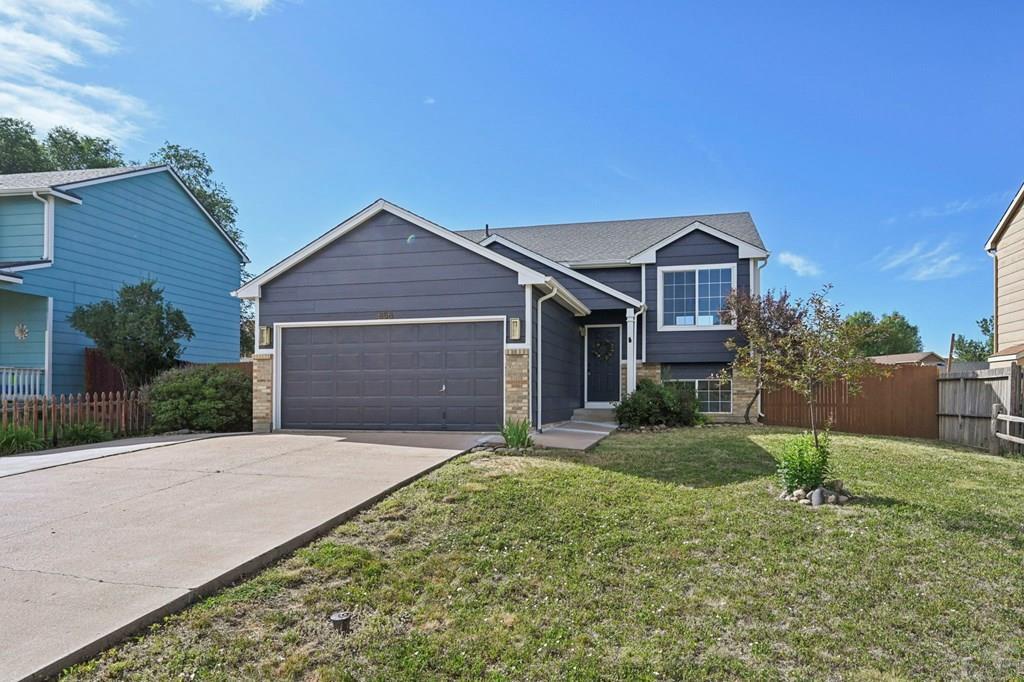 858 Marshall Dr, Fountain, CO 80817