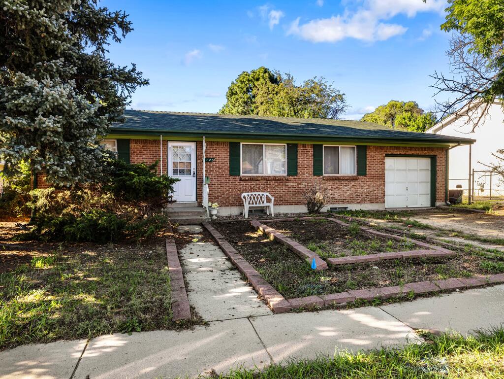 4123 Palmer Park Blvd, Colorado Springs, CO 80909