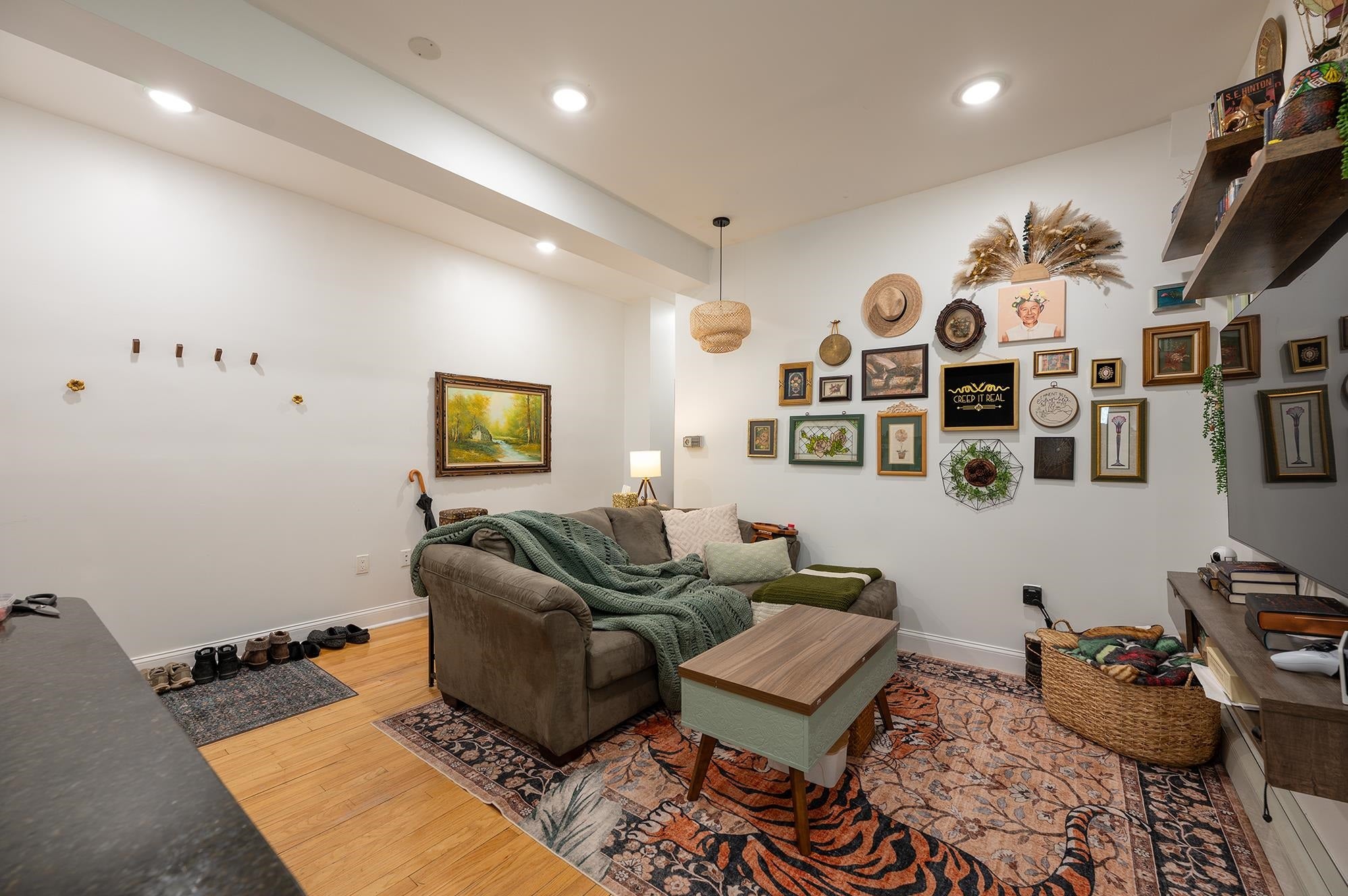 1709 Palisade Ave, Union City, NJ 07087 photo