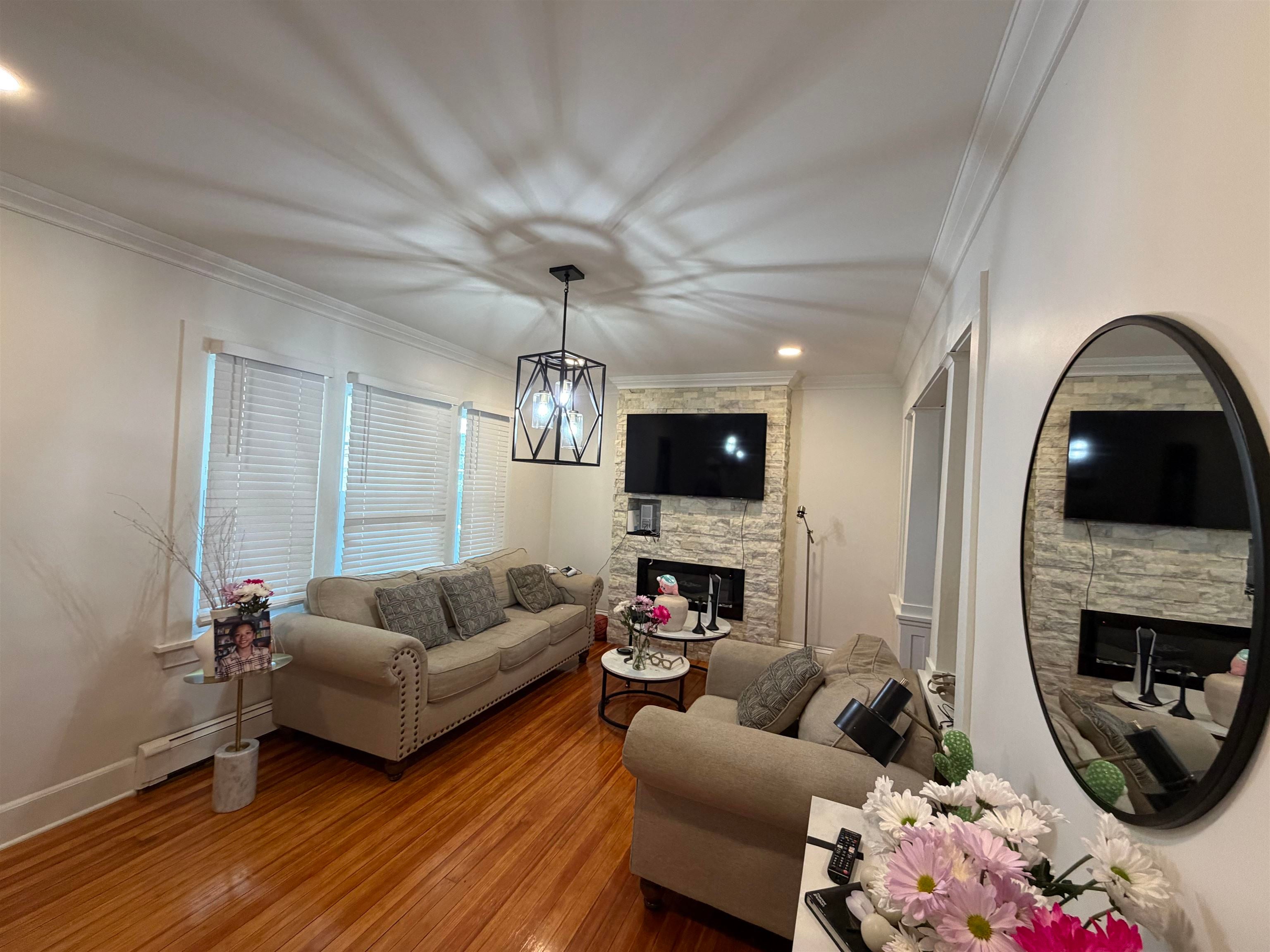 296 E 6th St, Clifton, NJ 07011 photo