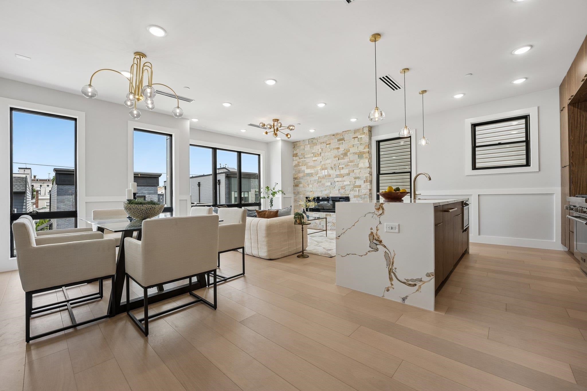 33 Bleecker St #3, Jersey City, NJ 07307 photo