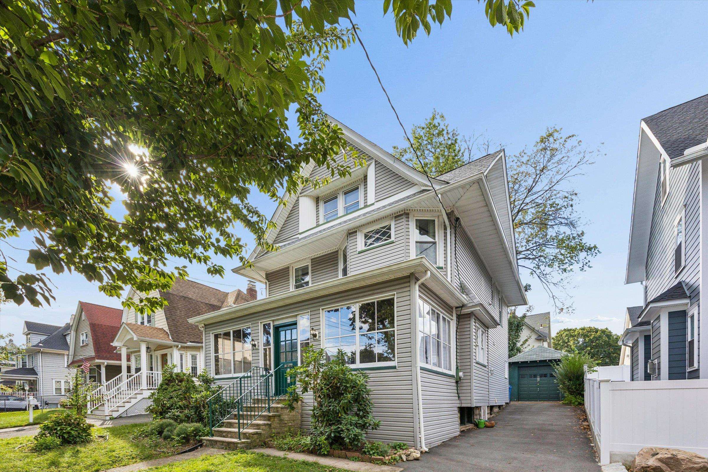 34 Hasbrouck Pl, Rutherford, NJ 07070 photo