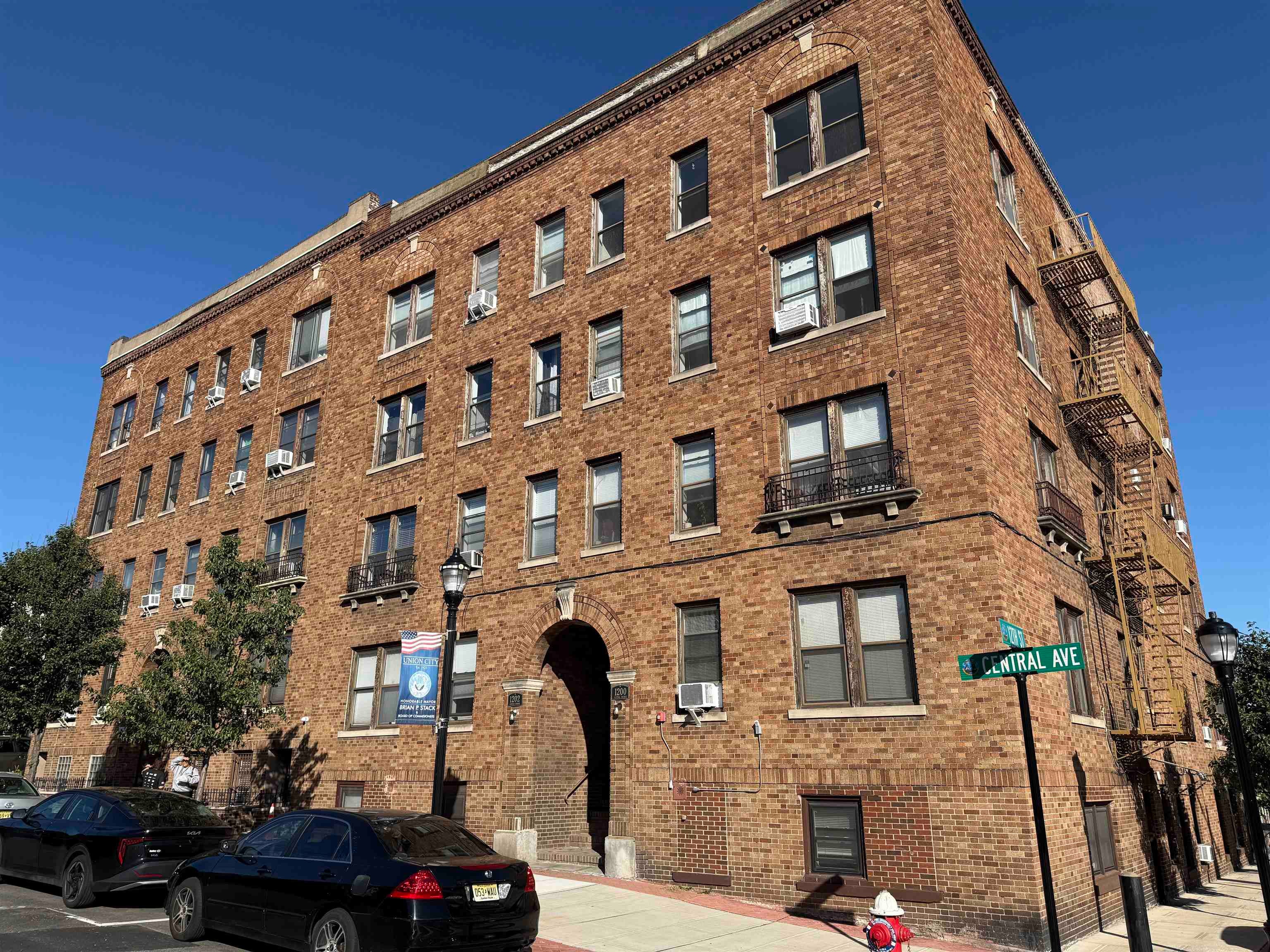 1200 Central Ave, Union City, NJ 07087
