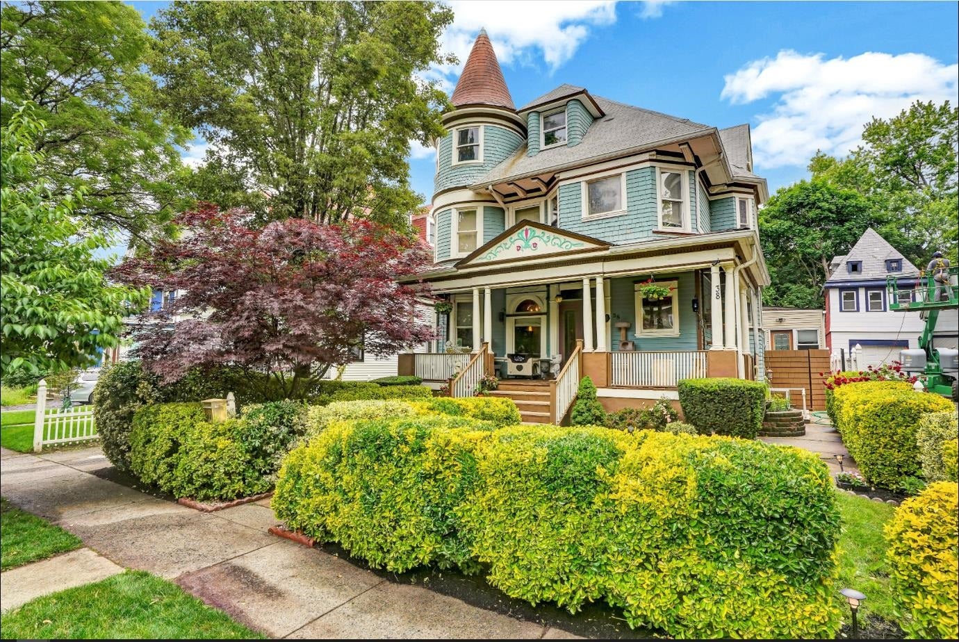 38 Bentley Ave, Jersey City, NJ 07304 photo