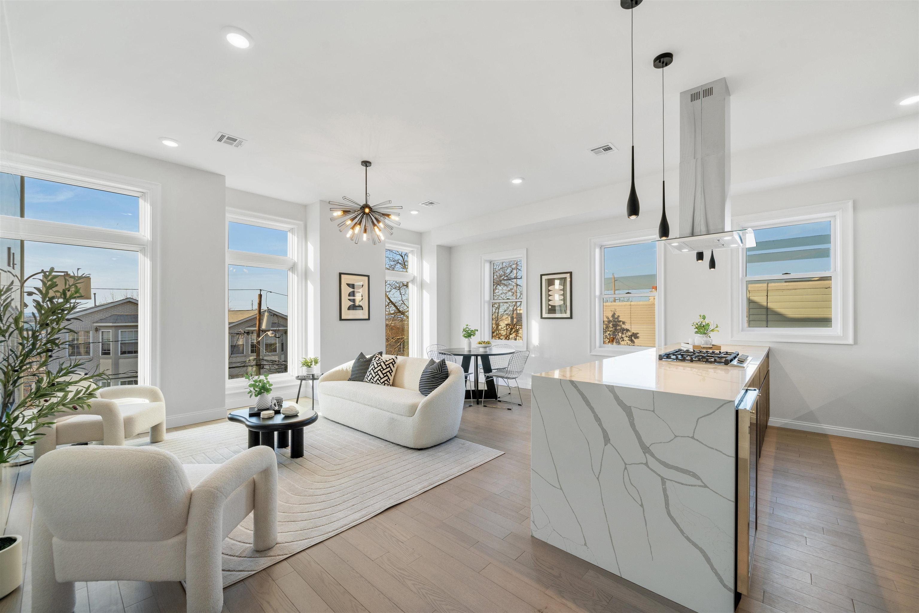 272 Terrace Ave, Jersey City, NJ 07307 photo