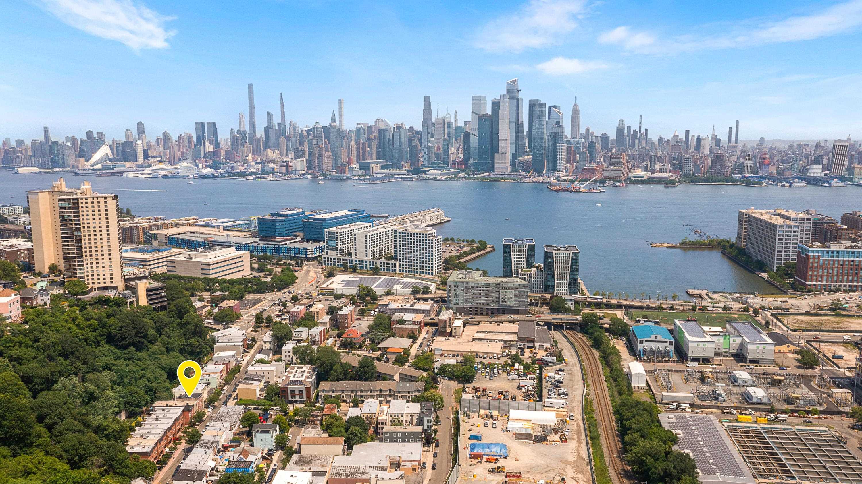 37 W 19th St, Weehawken, NJ 07086 photo