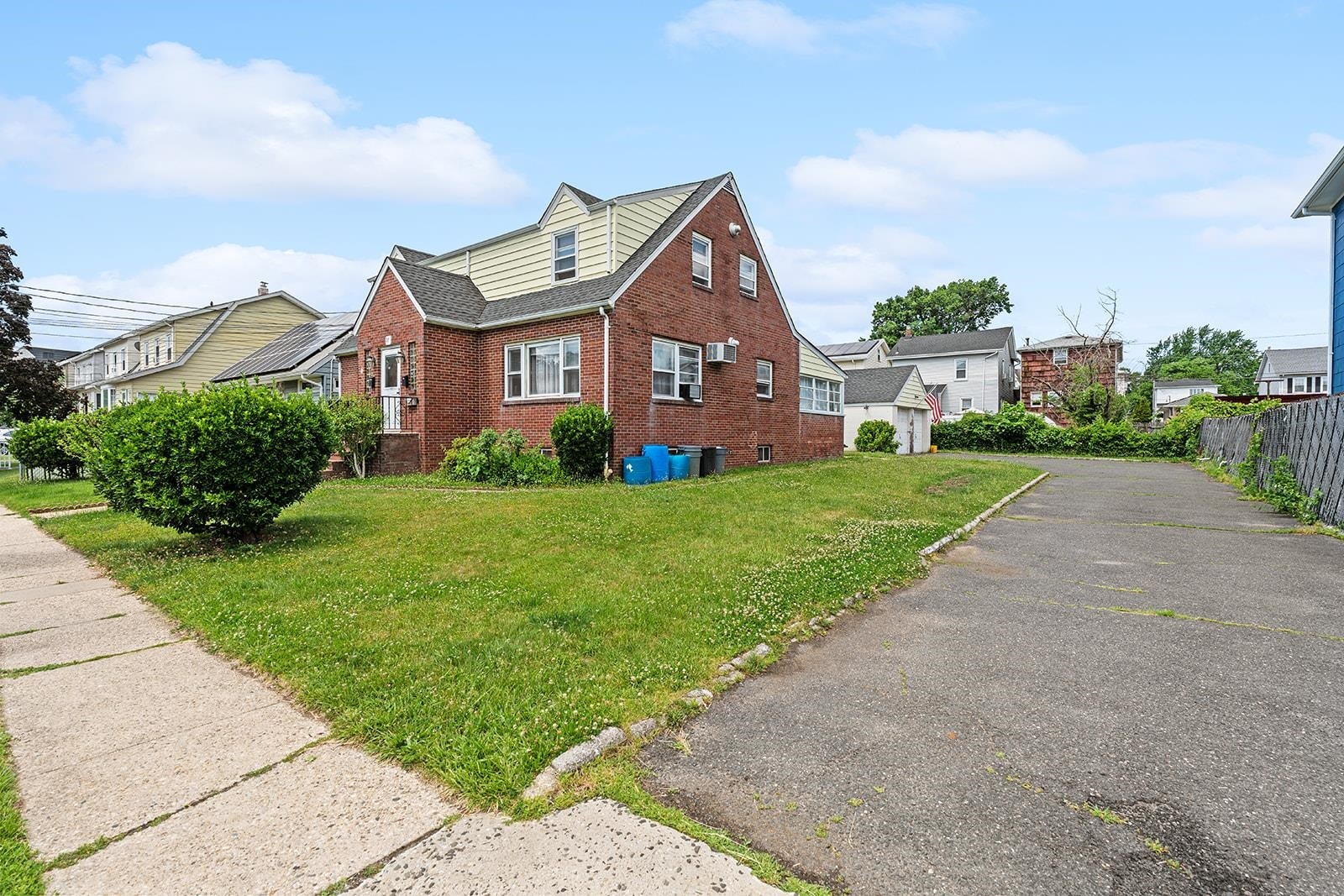 57 Devon St, North Arlington, NJ 07031 photo