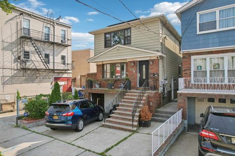 Duplex in Jersey City, Greenville NJ 15 Linden Ave.jpg