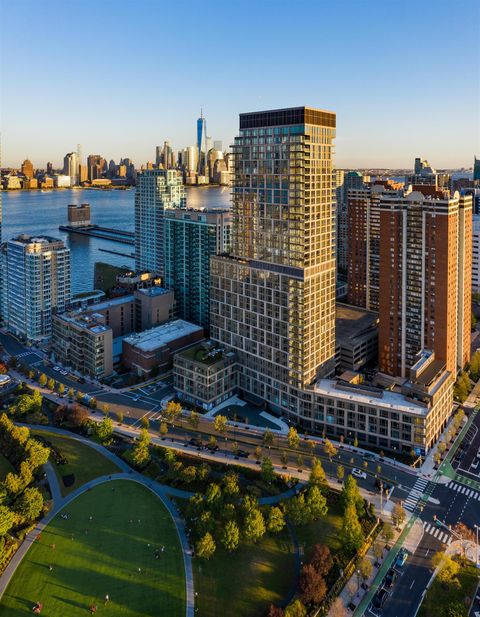 Condominium in Jersey City, Downtown NJ 75 Park Lane South.jpg