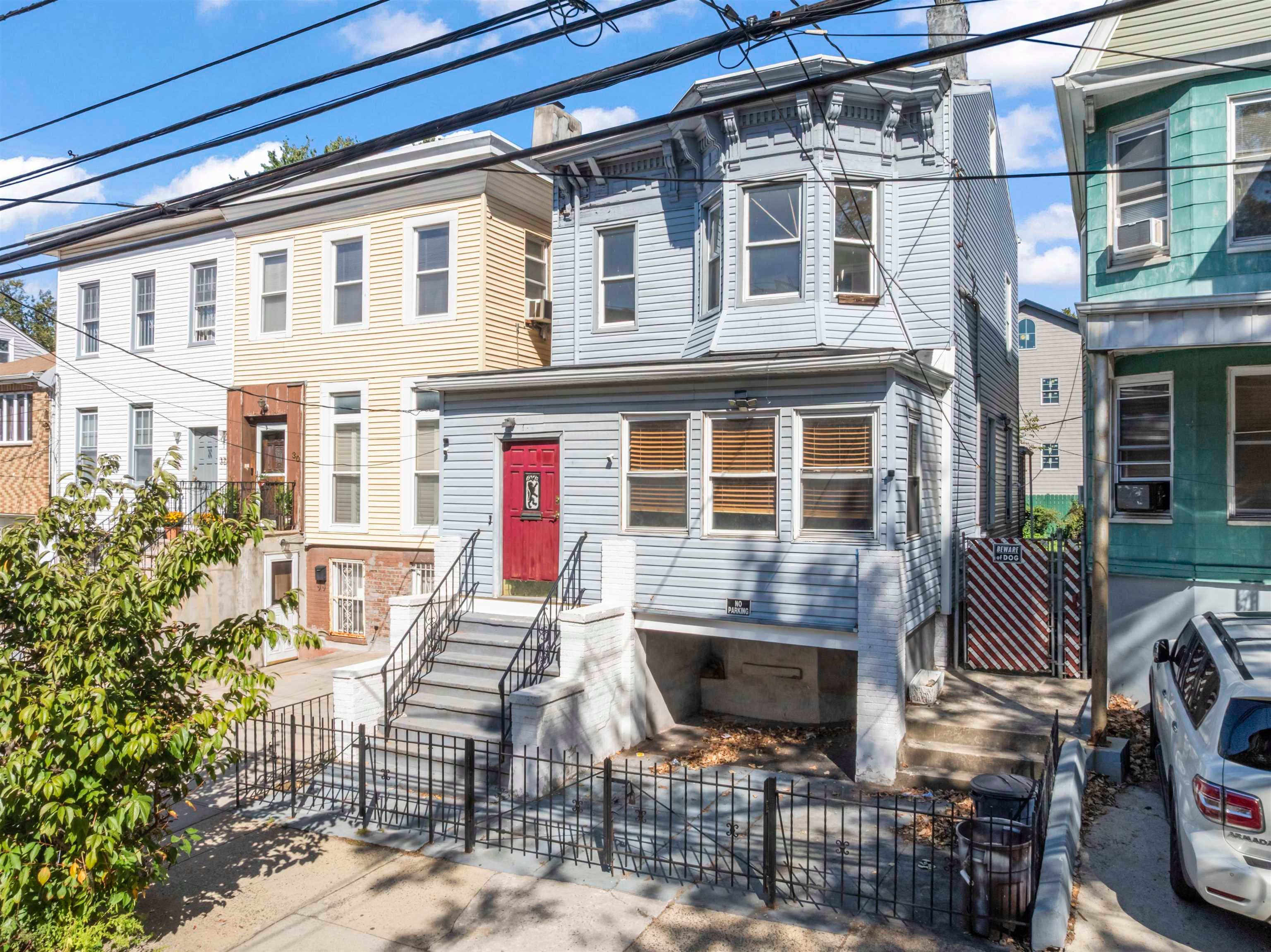 28 Belmont Ave, Jersey City, NJ 07304 photo