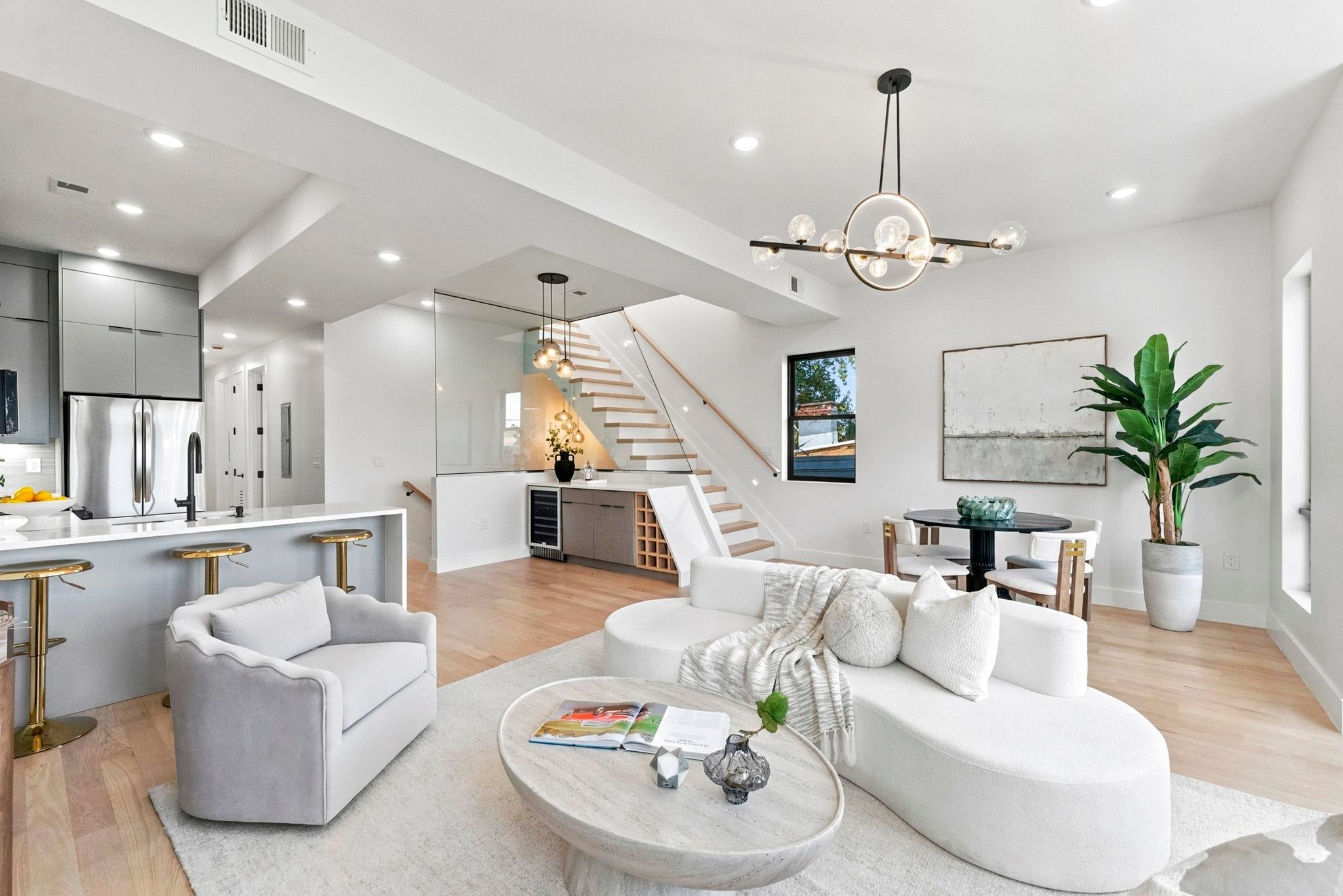 83 Lexington Ave #MF, Jersey City, NJ 07304 photo
