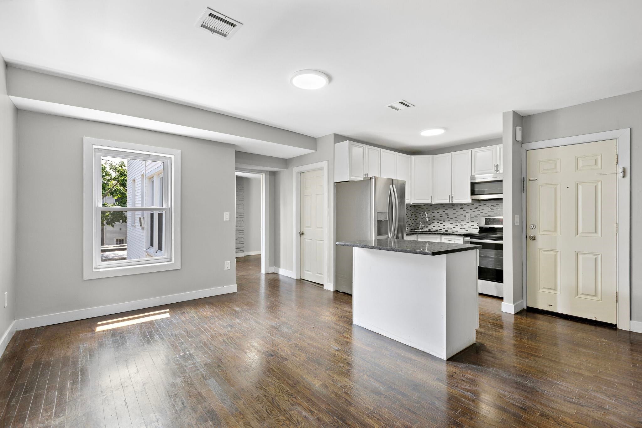 73 Brinkerhoff St, Jersey City, NJ 07304 photo