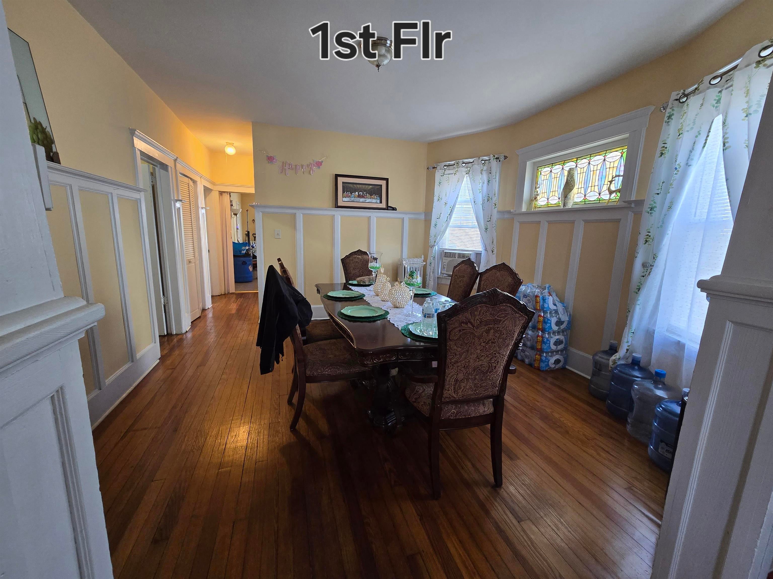 884 E 28th St, Paterson, NJ 07513 photo