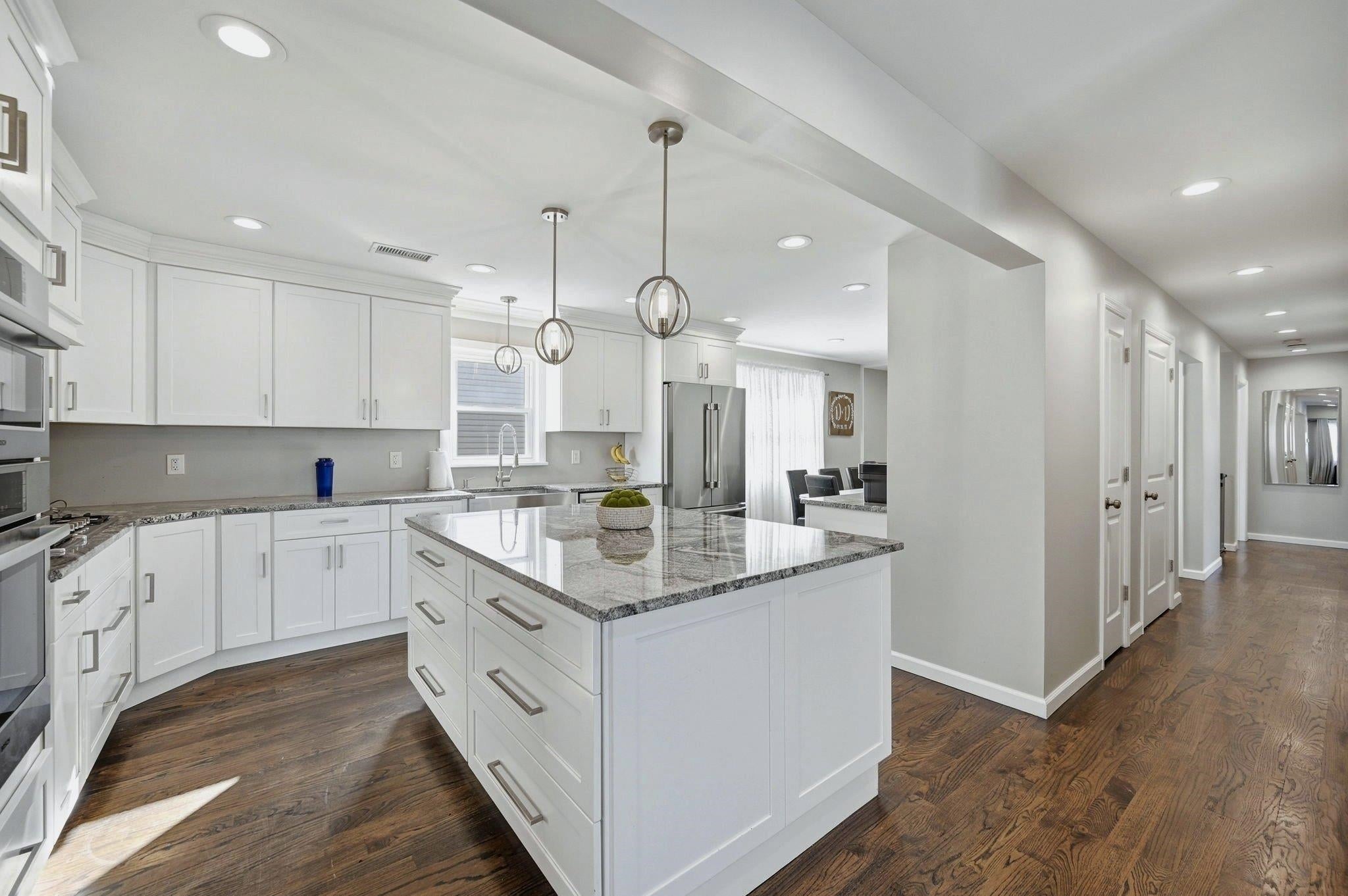 1135 Stonewall Ln, Secaucus, NJ 07094 photo