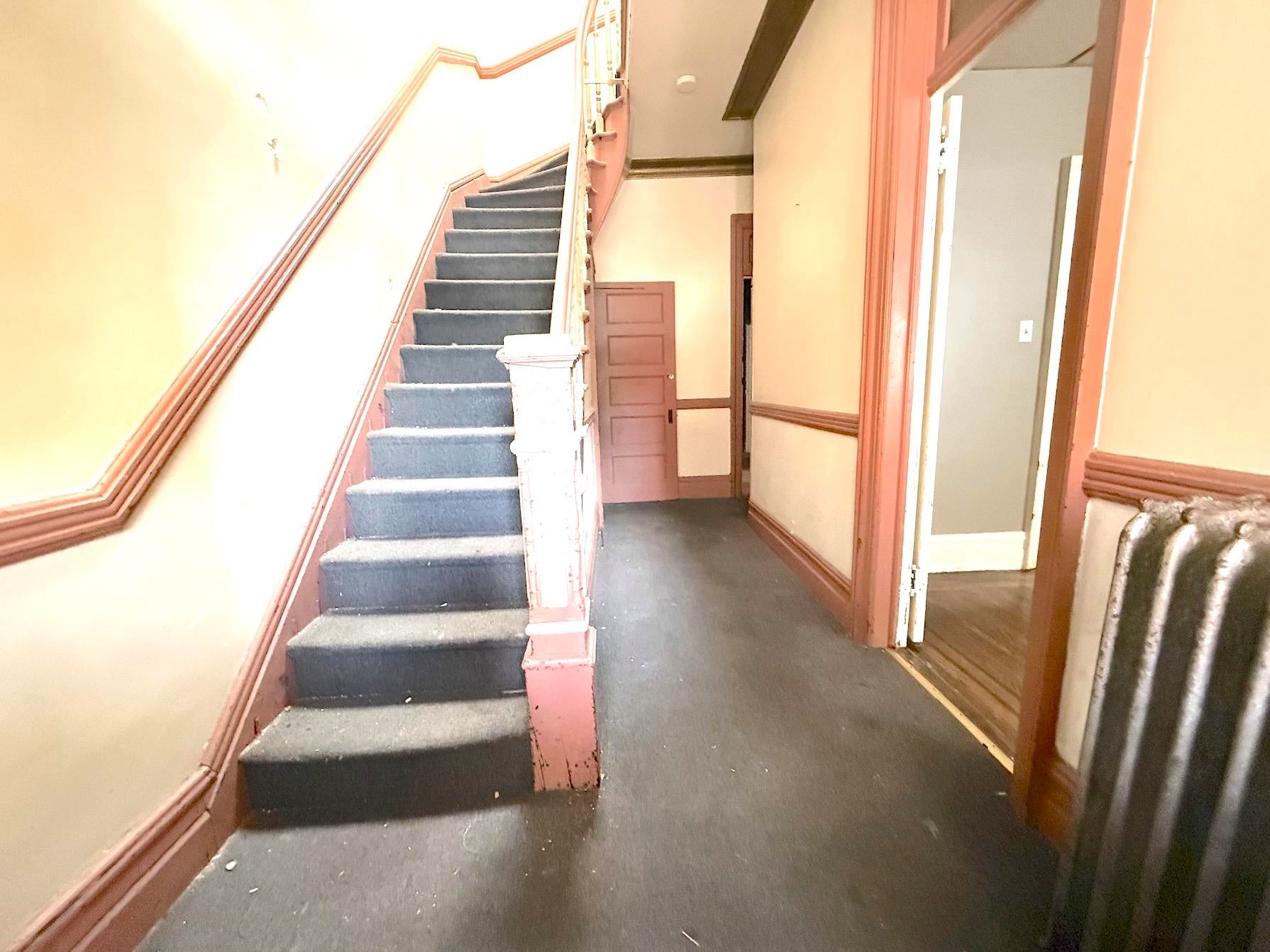 811 Sip St, Union City, NJ 07087 photo