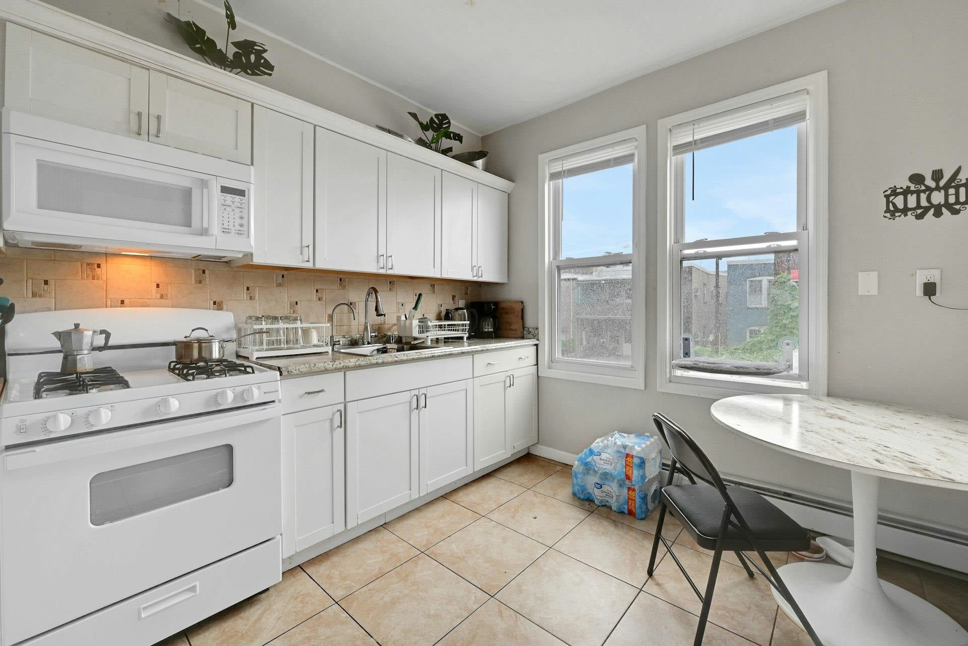 127 66th St, West New York, NJ 07093 photo