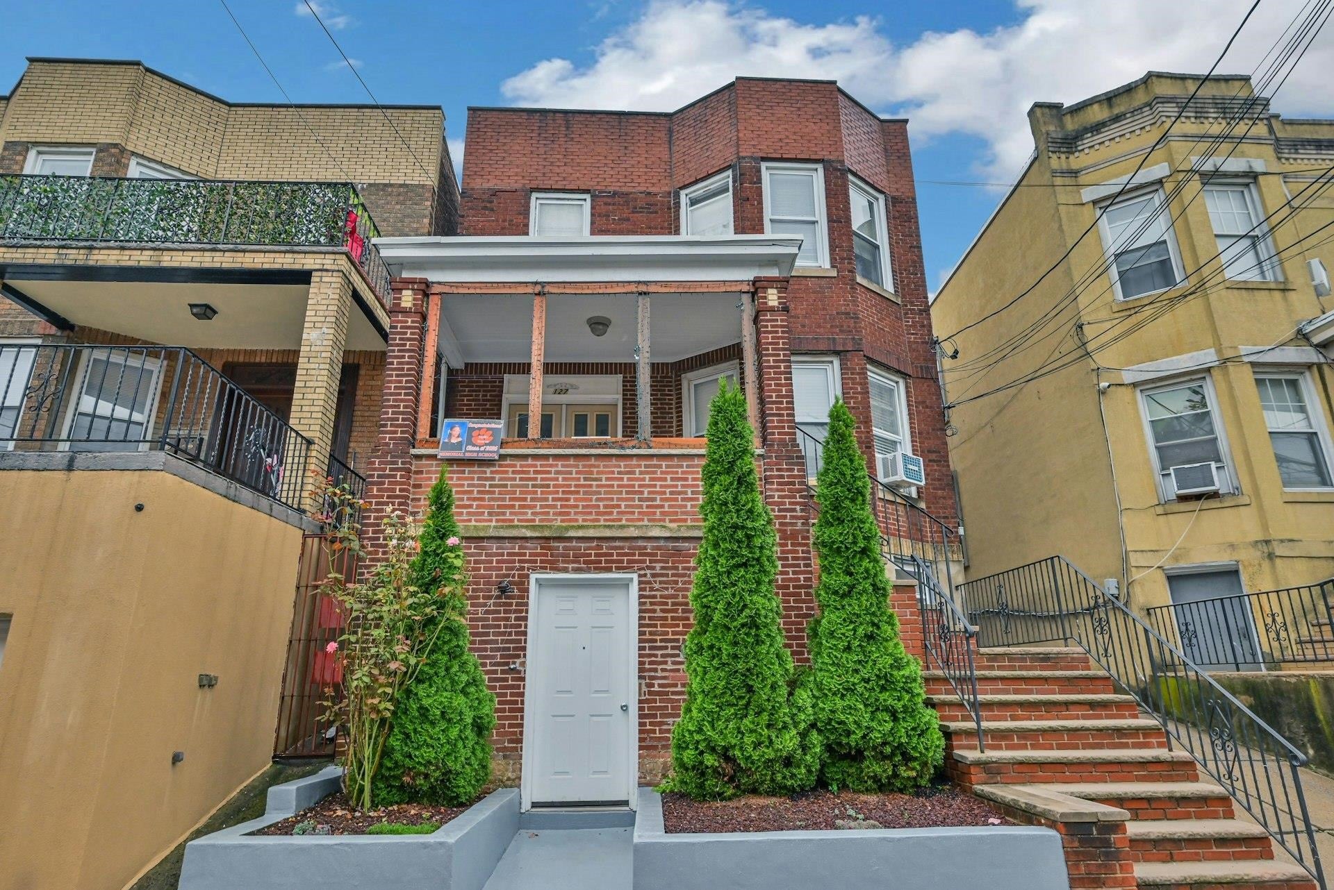 127 66th St, West New York, NJ 07093