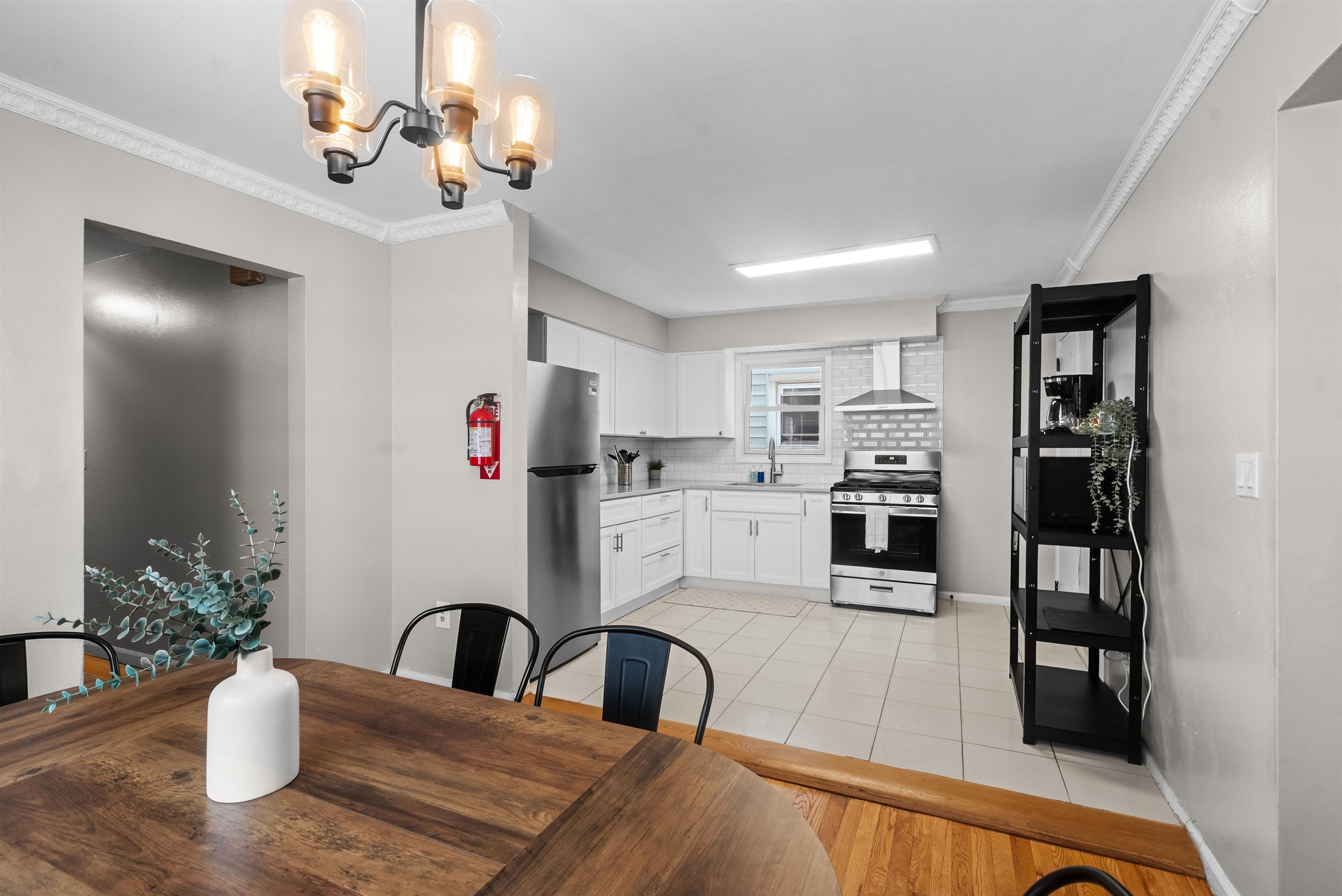 114 70th St, Guttenberg, NJ 07093 photo