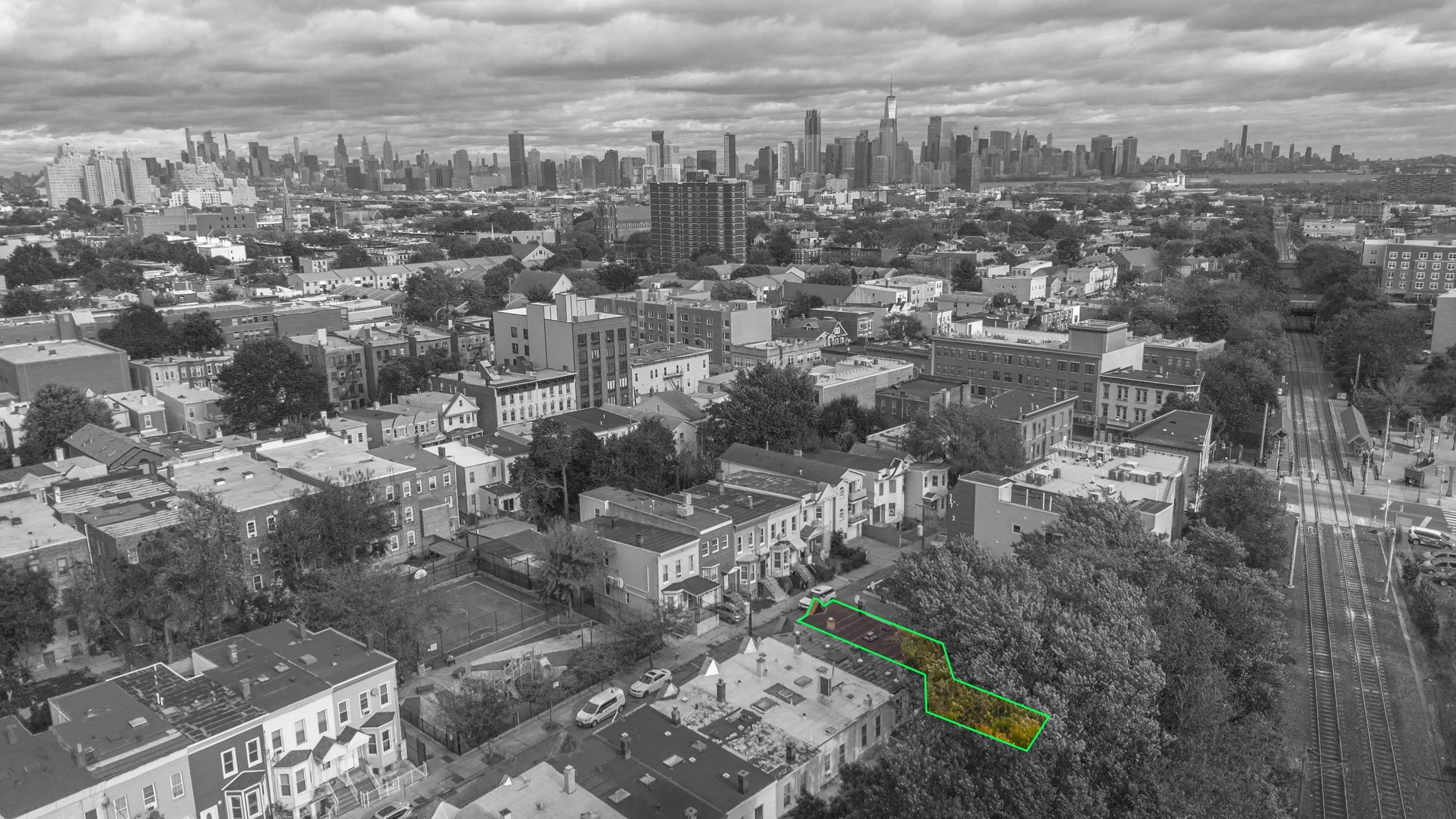 73 Virginia Ave, Jersey City, NJ 07305 photo