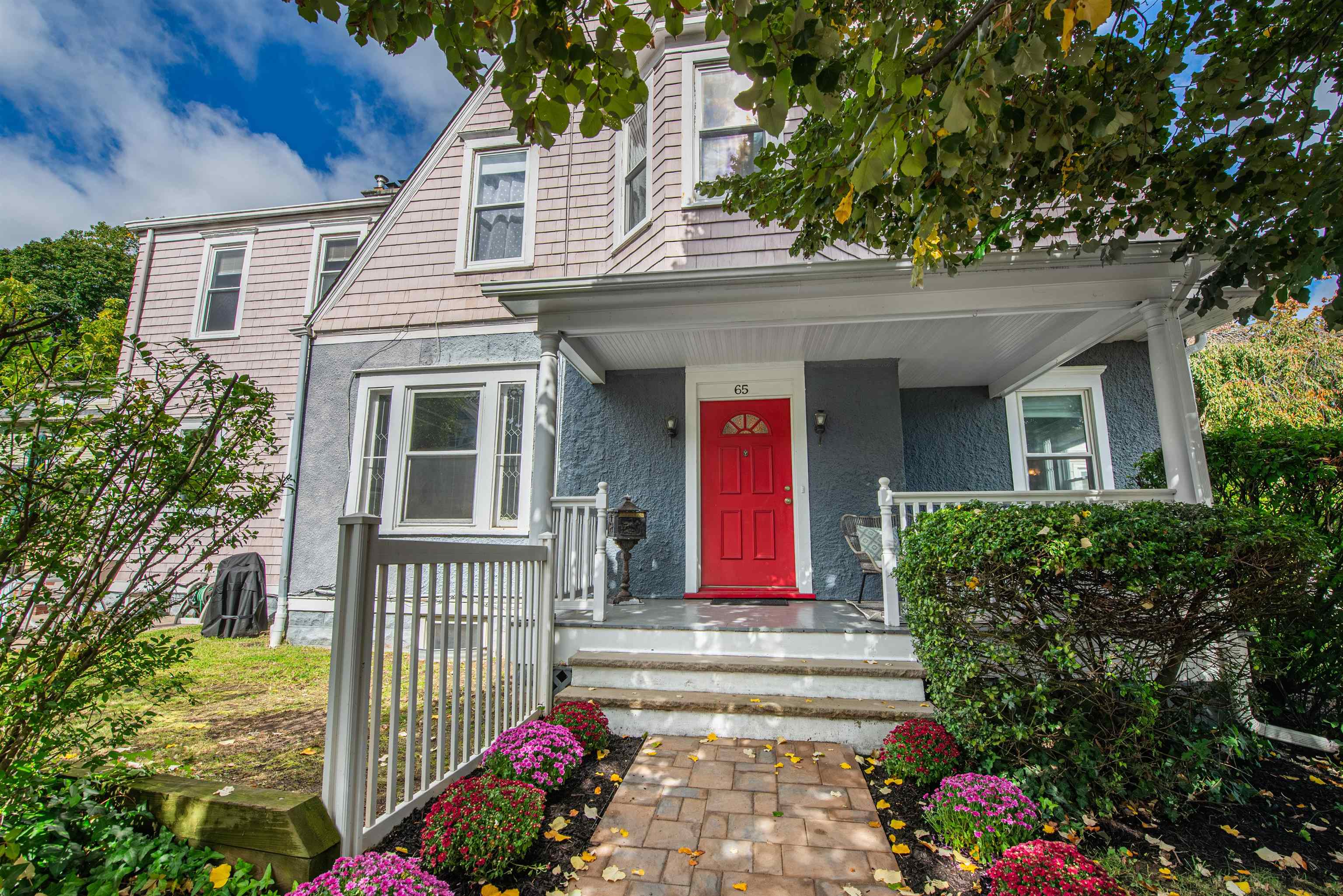 65 Osborne St, Montclair, NJ 07028