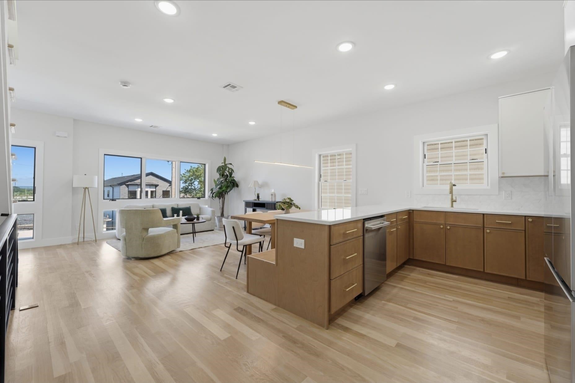 98 Western Ave #2, Jersey City, NJ 07307 photo