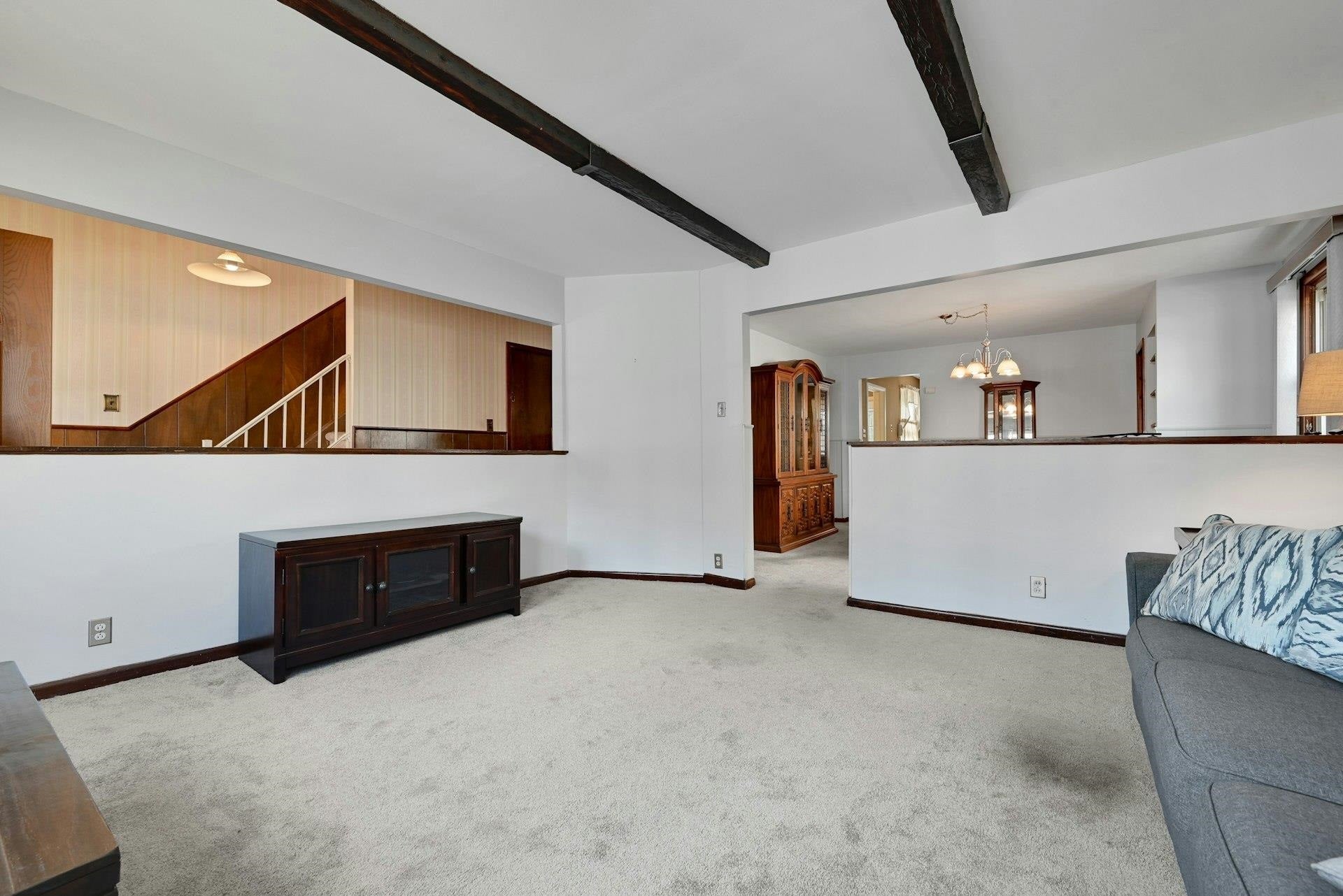 221 69th St, Guttenberg, NJ 07093 photo