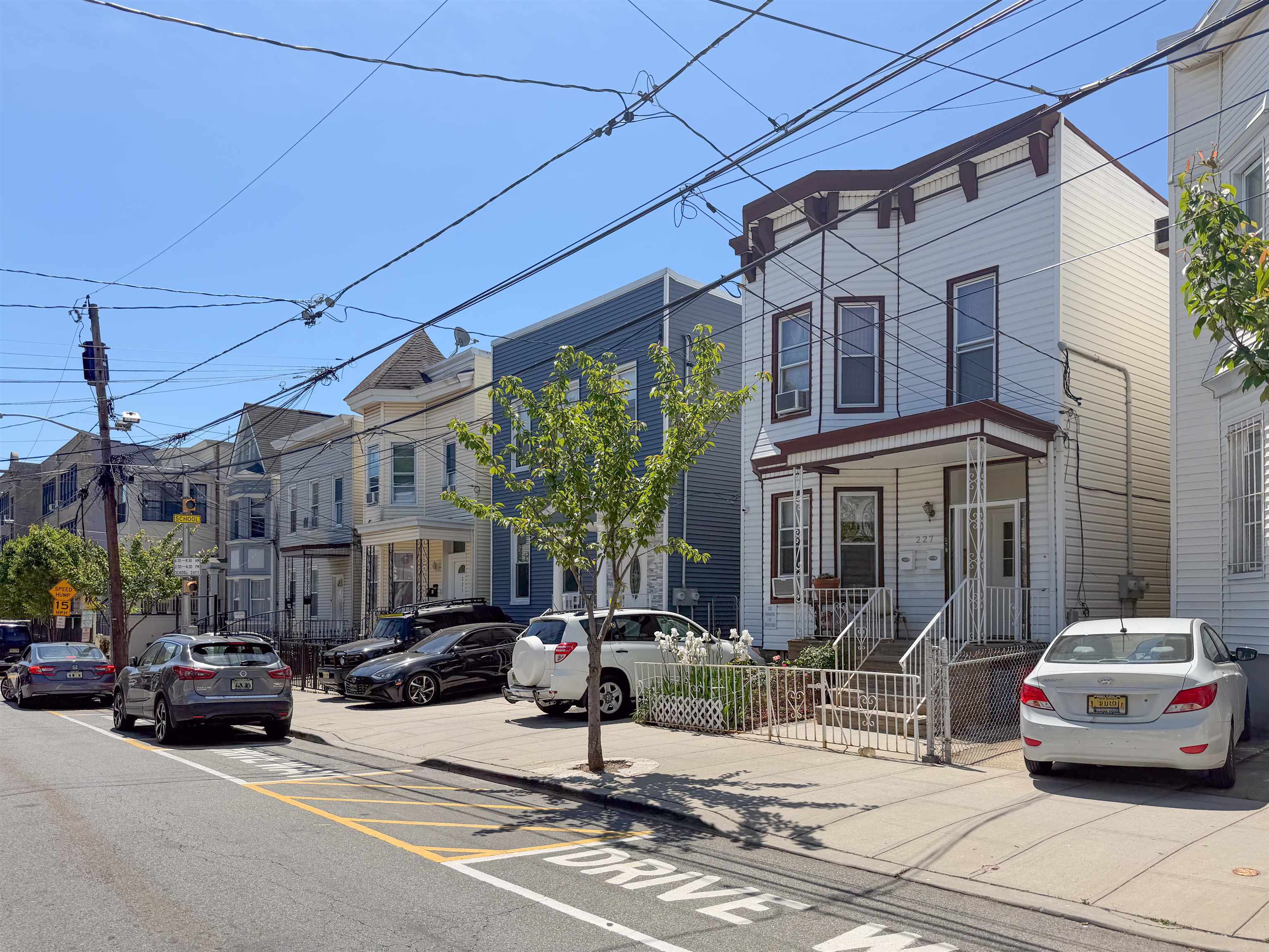 227 46th St, Union City, NJ 07087 photo