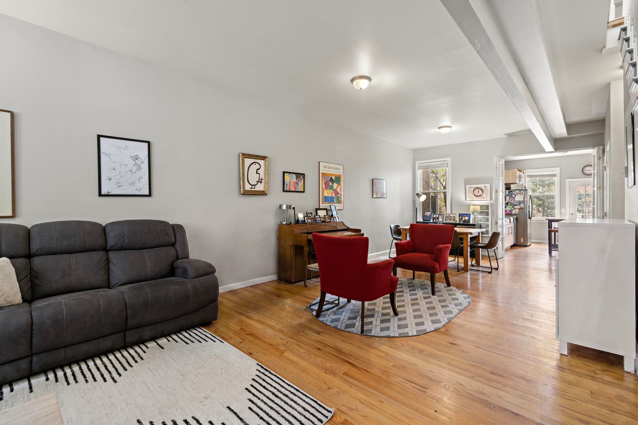349 Ogden Ave, Jersey City, NJ 07307 photo