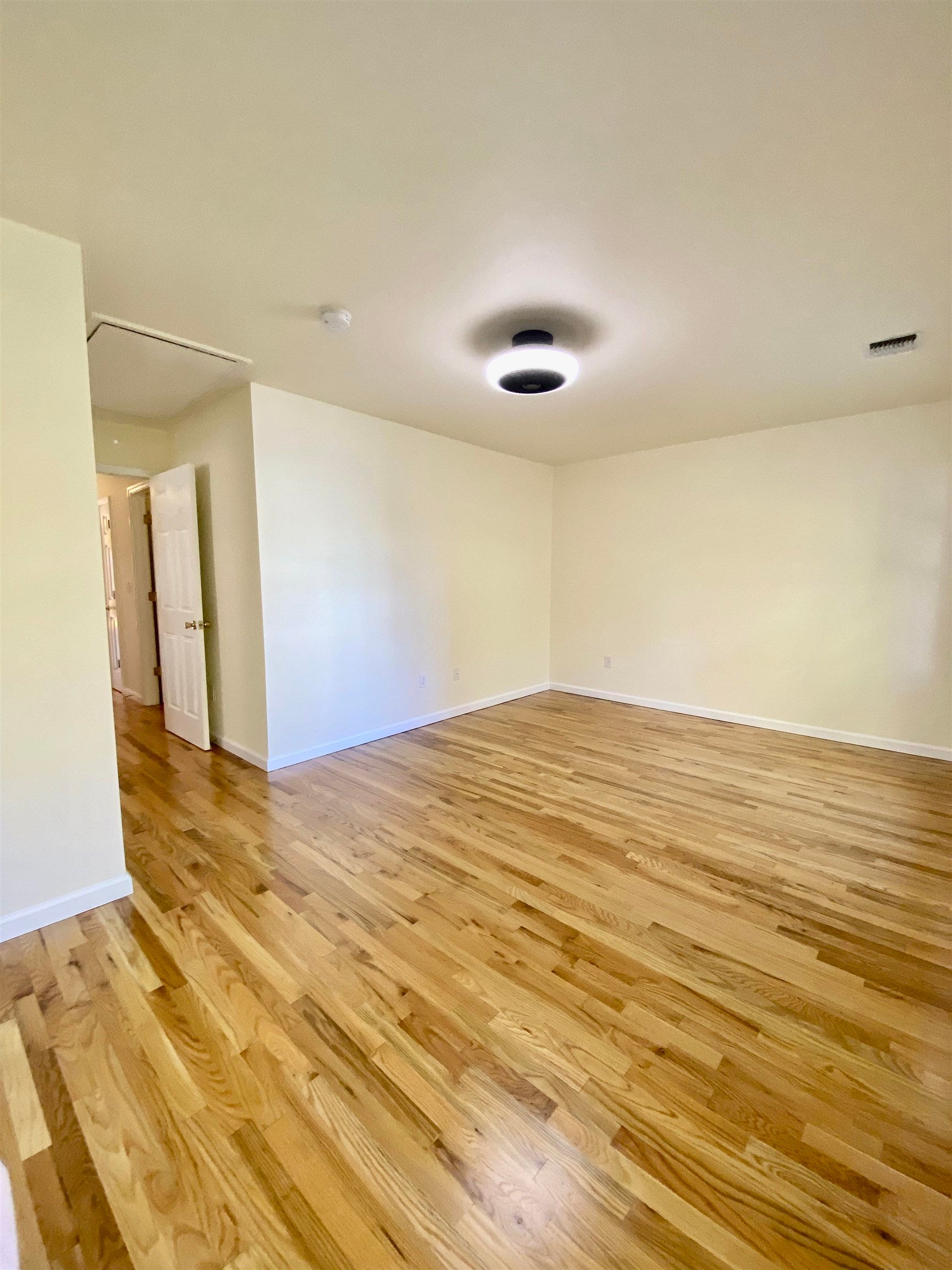 217 New York Ave, Jersey City, NJ 07307 photo