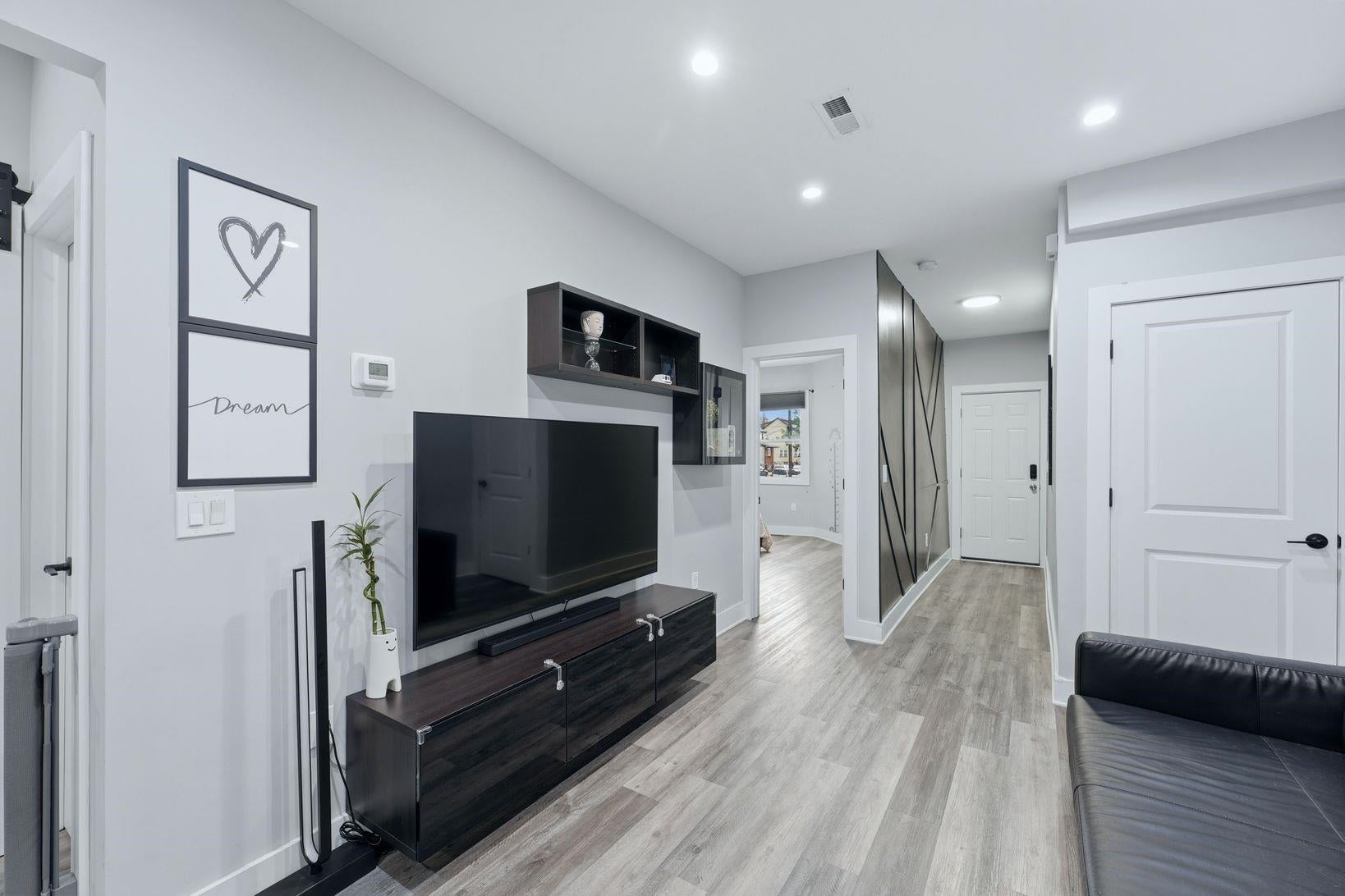 119 Bergen Ave, Kearny, NJ 07032 photo