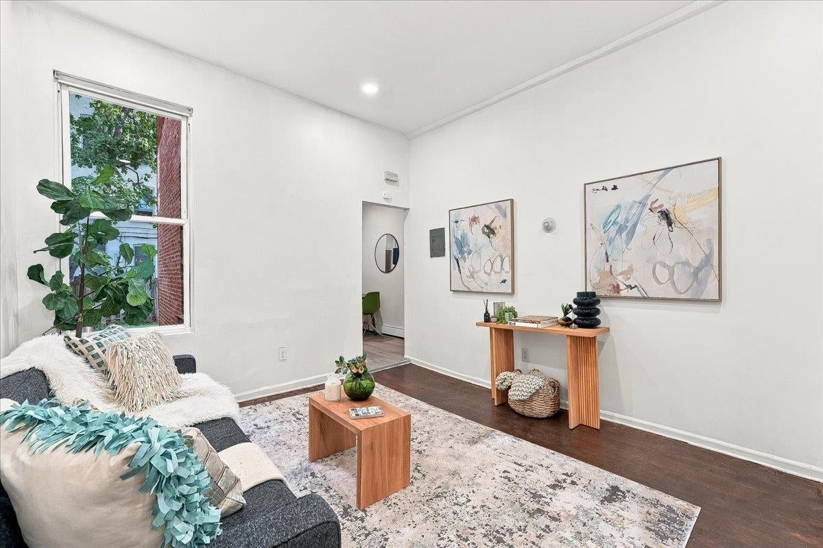532 Martin Luther King Dr, Jersey City, NJ 07304 photo