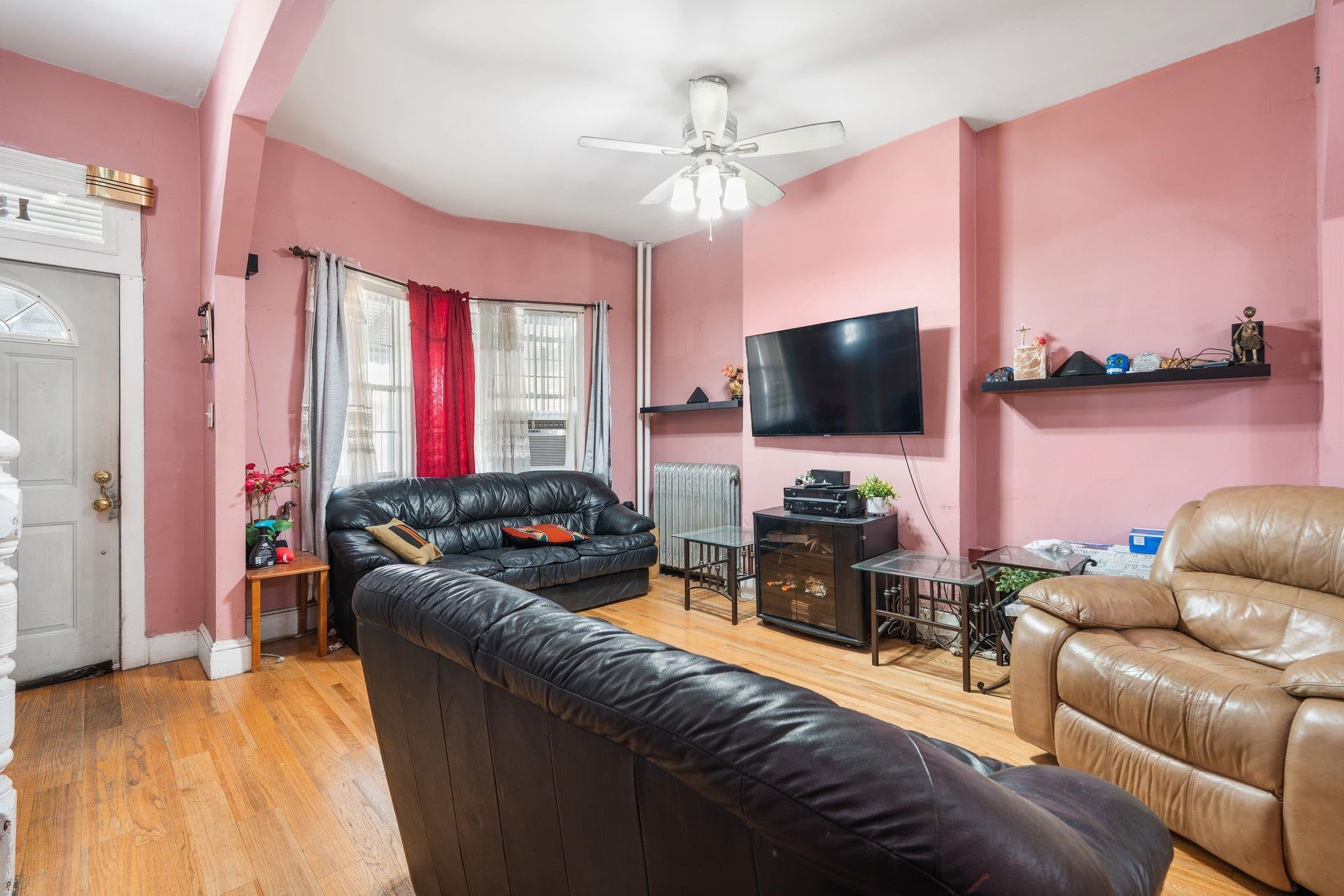 159 Boyd Ave, Jersey City, NJ 07304 photo