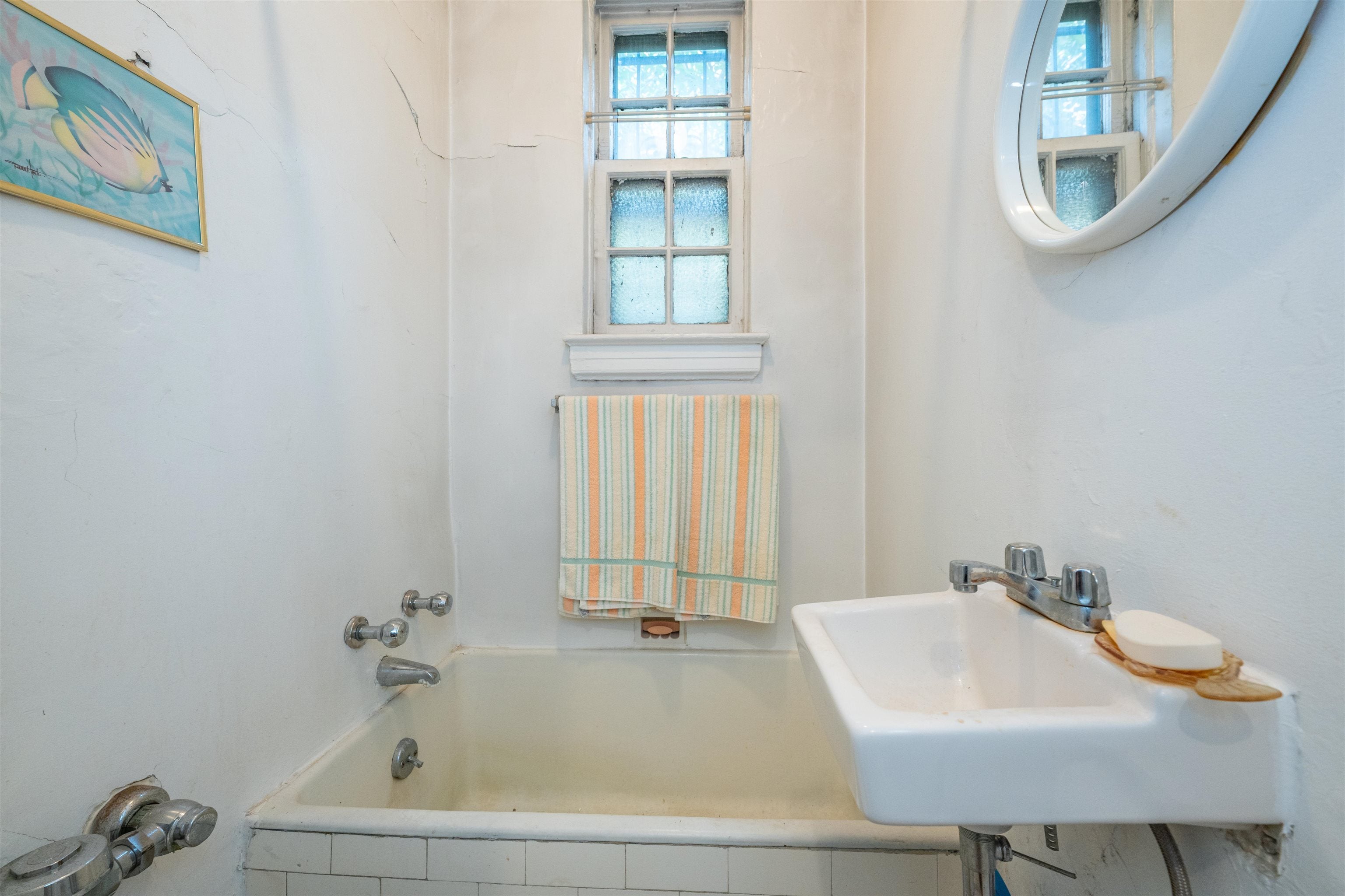 50 Glenwood Ave #108, Jersey City, NJ 07306 photo